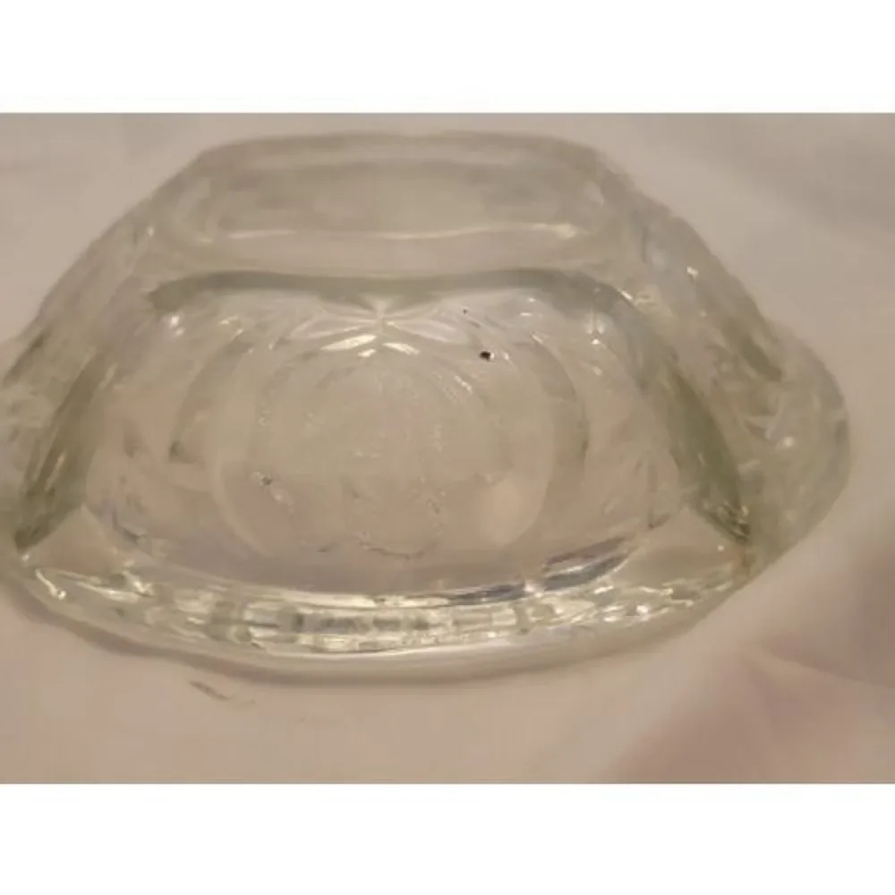 KIG Indonesia Pressed Heavy Glass Rose Pattern Vintqge Ashtray 4 Rest 6